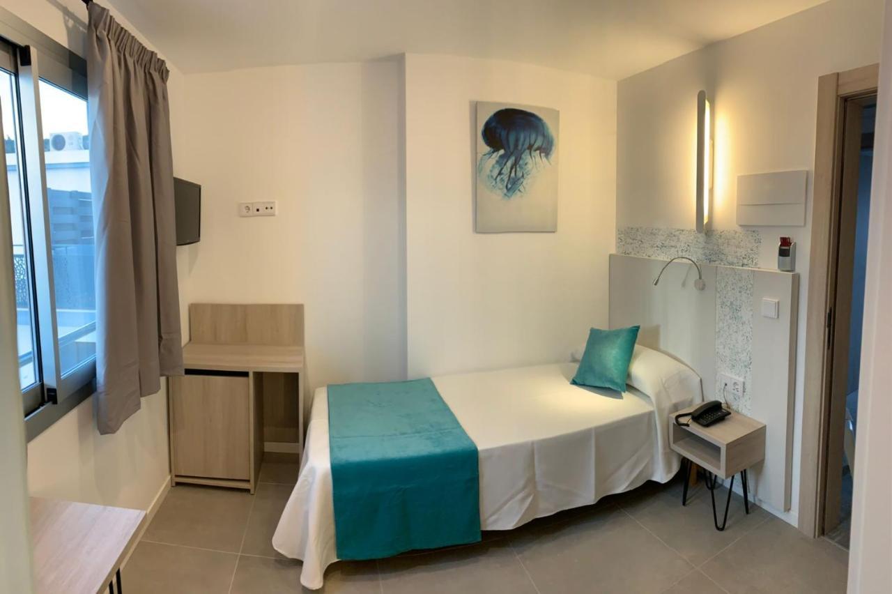 Hotel Brisa - Adults Only Σαν Αντόνιο Εξωτερικό φωτογραφία