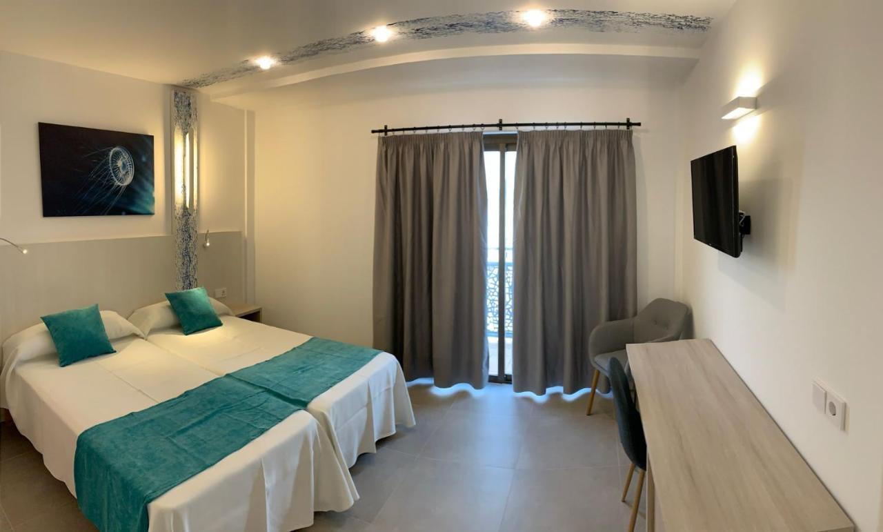 Hotel Brisa - Adults Only Σαν Αντόνιο Εξωτερικό φωτογραφία