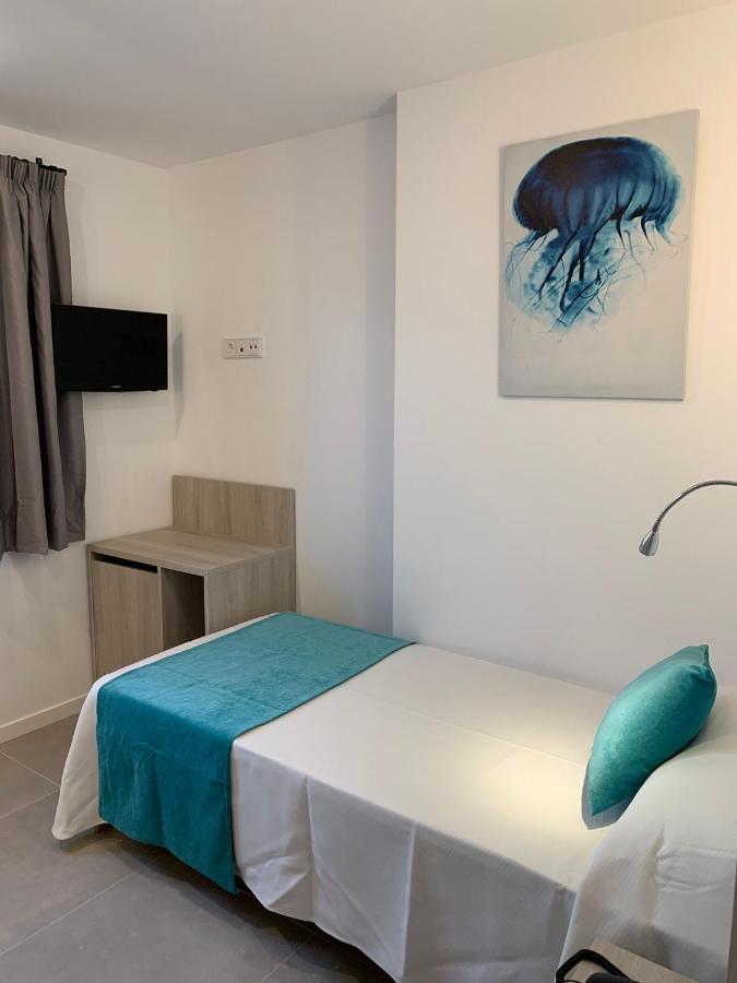 Hotel Brisa - Adults Only Σαν Αντόνιο Εξωτερικό φωτογραφία