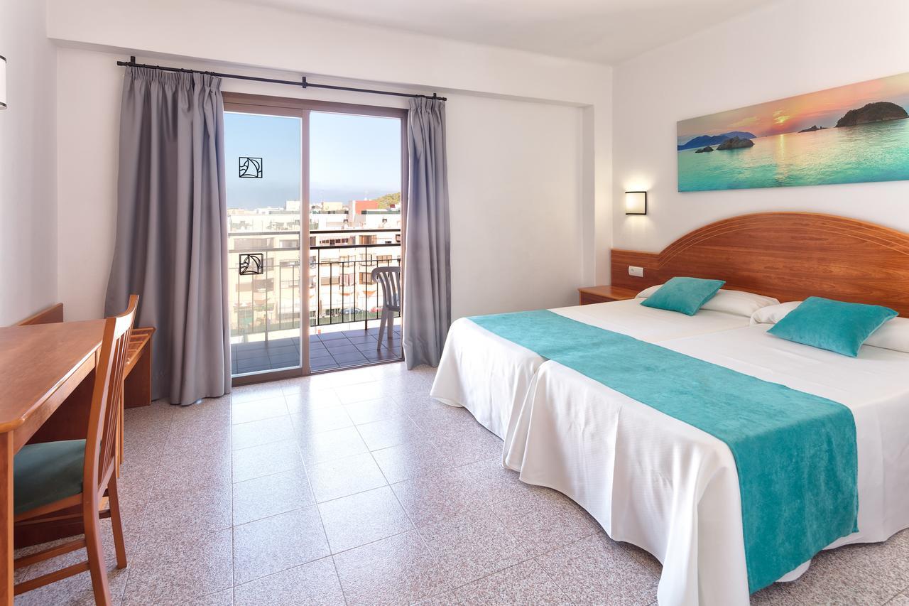 Hotel Brisa - Adults Only Σαν Αντόνιο Εξωτερικό φωτογραφία