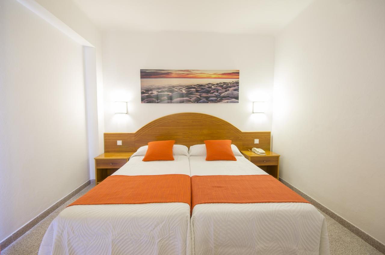 Hotel Brisa - Adults Only Σαν Αντόνιο Εξωτερικό φωτογραφία